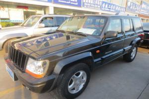 合肥包河區(qū)二手車(chē)選購(gòu)指南 探訪寶匯車(chē)行，解讀二手吉普切諾基2700